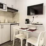 Apartmanhotel Art & Wine Boutique 4*