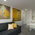 Art & Wine Boutique Larnaca