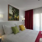 Art & Wine Boutique Aparthotel