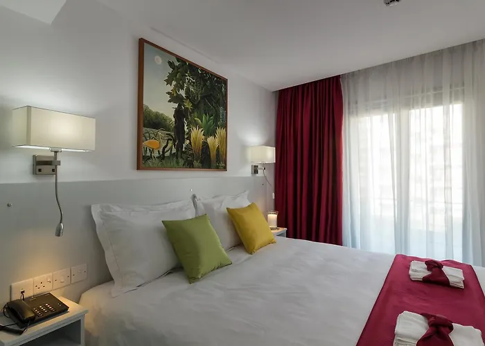 Art & Wine Boutique Hotel de apartamente