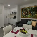 Aparthotel Art & Wine Boutique 4*
