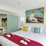 Art & Wine Boutique Aparthotel Larnaca