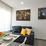 Art & Wine Boutique לרנקה