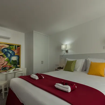 Aparthotel Art & Wine Boutique 4*