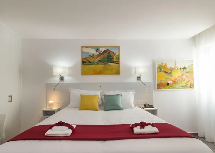 Art & Wine Boutique Larnaca